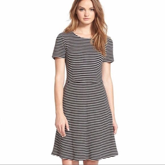 Madewell Striped Anywhere Short Sleeve Flare Dress - Picture 1 of 8